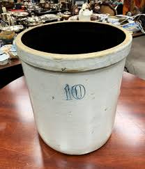 Sold at Auction: Large Antique / Vintage 10 Gallon Stoneware Pottery Crock