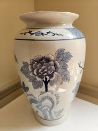 Vintage Vase Chinoiserie Blue White 12.5" Made In Macau | eBay