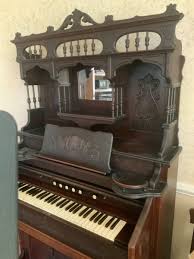 1909 Estey &Co antique pump organ Serial # 367322 Brown fair ...