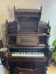 Lot 5: Beautiful Original Victorian Pump Organ. - Van Metre ...
