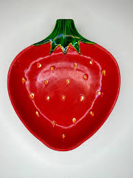 Sweet Vintage MCM 'serv Well' Ceramic Strawberry Plate ...