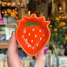 Strawberry Trinket Dish – Ravenstone
