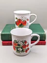 Pair of Vintage Strawberry Coffee Mugs - Etsy