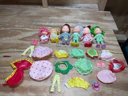 VINTAGE 1980's STRAWBERRY SHORTCAKE LOT OF 6 DOLLS VERY ...
