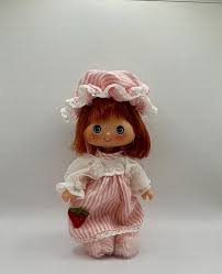 Vintage Kenner 1980s Sweet Sleeper Strawberry Shortcake With ...