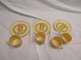 VINTAGE DOLL KITCHEN DISH DISHES PLASTIC CABBAGE PATCH DOLL ...