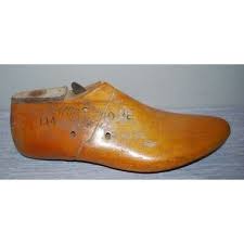 Vintage Wooden Shoe Form Cobbler Mens 10 EEE Wide Woodright ...