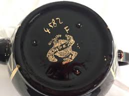 Vintage English Tea Pot With Gold Trim | eBay