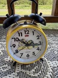 VINTAGE 1978 Garfield Metal Turn Key Alarm Clock Sunbeam No ...
