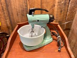 Vintage Sunbeam Mixmaster Turquoise With Original Mixing ...