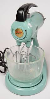 Sold at Auction: Vintage Stand Mixers and Blender - Sunbeam ...