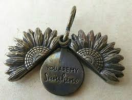 Sun Ancient Bronze Vintage-Antique Rare Bilaterally opening ...