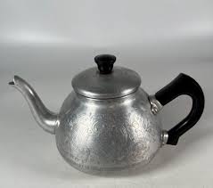 Vintage Swan Brand the Carlton 4 Cup Aluminum Teapot - Etsy