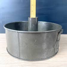 E. Katzinger Co. Swans Down Cake Flour Pan - 1920s Vintage ...