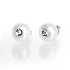 Galatea Diamond in Pearl Earrings