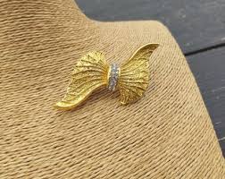 Vintage Gold Tone Textured Rhinestone Bow Brooch. - Etsy