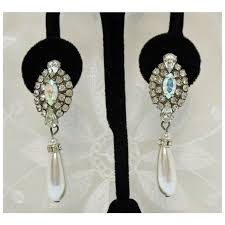 Vintage Rhinestone Faux Pearl Drop Costume Jewelry Pierced ...
