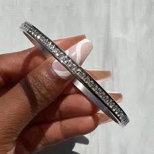 Jolie Bangle – JxALLURE