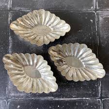 5 larger size vintage patisserie tins | Quintessentially Fr