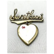 Vintage Sweetheart Heart Locket Brooch Pin. For Sale at Ruby ...