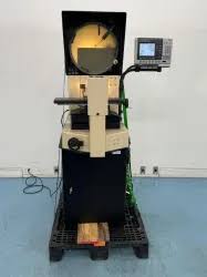 Scherr Tumico 20-3700 Optical Comparator with Quadra-Ch | QP