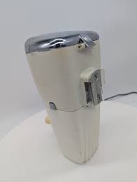 Vintage 1950's Magic Hostess Hand Crank Course and Fine Ice ...