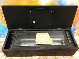 Sold at Auction: ANTIQUE CRANK SIDE SCROLLING MUSICBOX W/WOOD CASE