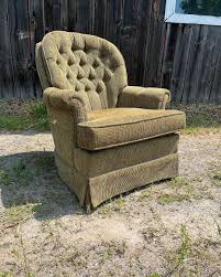 JOIN US THIS Sunday, September 18th at 6-7:30pm for our Virtual Vintage Market in our STORIES! . 8 dealers will be listing 5 posts with awesome pieces and we will have them