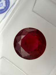Deep / Dark Red Ruby - 1.96 Carat - original ALGT Report and ...