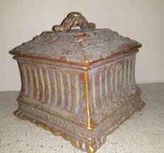 Vintage Greek Style Column & Leaves Ceramic Trinket Box ...