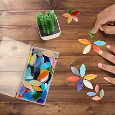 Belle Vous Glass Leaf Mosaic Tiles (100 Pieces) - Mixed Colors with Assorted Sizes - Hand Carved Lead Glass Petals for Handmade KUY Hobby, Art and Home Decoration : Amazon.nl: Arts & Crafts