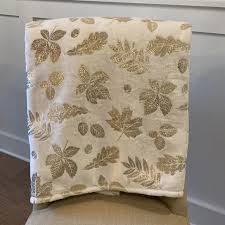 jcpenney | Bedding | White Gold Holiday Throw Blanket | Poshmark