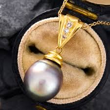 Tahitian Pearl Pendant Necklace 18K & 14K Yellow Gold
