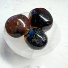 Raw Amber Tumble – crystalgrams.com