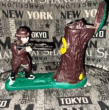 Vintage Bank. Cast Iron Hunter and Bear That Pops up in the Tree When Triggered Motion Bank. - Etsy