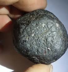 Rare Black Shiny Meteorite Rock From Space Billions Years Old Making All Types Jewellery Uncut Raw Specimen Weight # 106g # 530 Carat. - Etsy