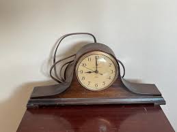 GE Telechron Electric Mantle Clock 1930's, Camel Back Style ...