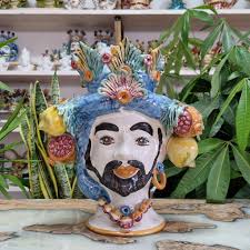 handcrafted Sicilian dark brown heads H33, vases, Caltagirone ceramics, Design, home decoration, Sicilian craftsmanship, faces, faces, vases