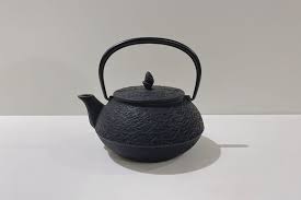 TEAPOT 650ml Nanbu Tekki Iwachu Type 5 Matsuba Black Japan ...