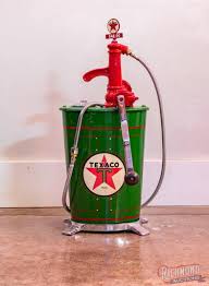 1950's Texaco Seloil Restored Oil Display Cabinet