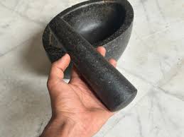 OLD VINTAGE HANDMADE BLACK STONE HEAVY BIG MORTAR & PESTLE ...