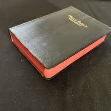 HOLY BIBLE Self-Pronouncing Revised Standard Version World ...