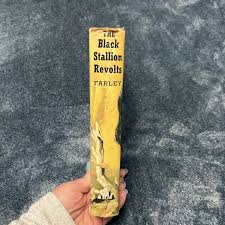The Black Stallion Revolts by Walter Farley (1953) First ...