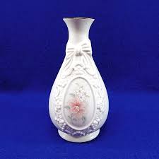 Cameo Ribbon Vase by Royal Heritage Porcelain 6" | eBay