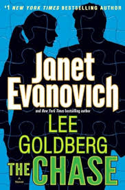 The Chase (Fox and O'Hare) by Evanovich, Janet; Goldberg ...