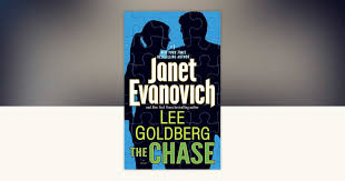 The Chase by Janet Evanovich, Lee Goldberg: 9780345543097 ...