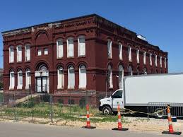 Cedar Rapids chooses Hobart Historic Restoration's proposal for Knutson Building