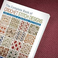Amazon.com: The Complete Book of Crochet Stitch Designs: 500 ...