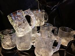 8 Mcdonalds Batman and Flintstone mugs | eBay