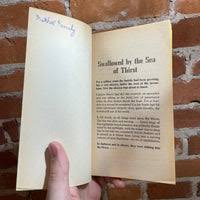 A Fall of Moondust - Arthur C. Clarke - 1974 Dean Ellis Cover - Signet – Postmarked from the Stars